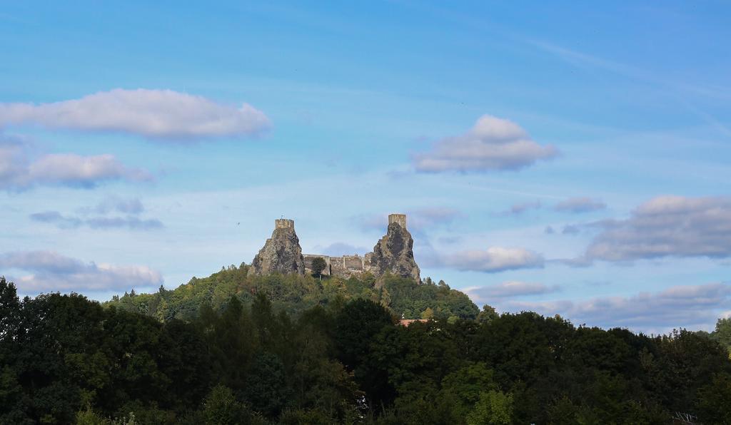 فندق Penzion Recall Troskovice المظهر الخارجي الصورة